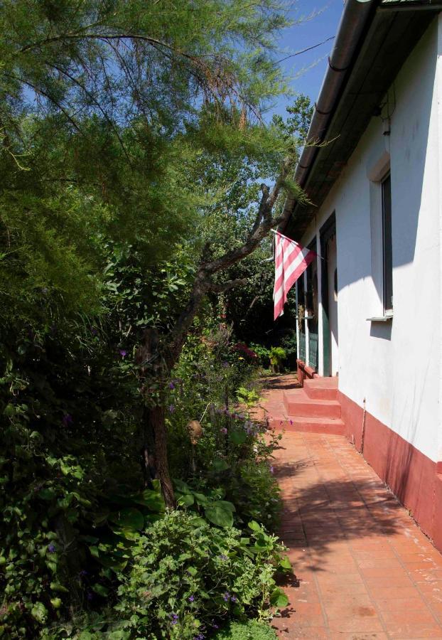 Hajdu Lovasudvar Hortobágy Exterior foto